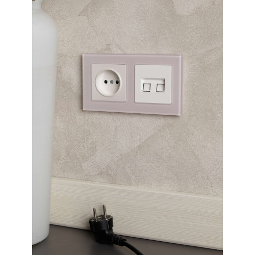 BRITE Рамка 2-местная РУ-2-2-Бр стекло розовый матовый IEK