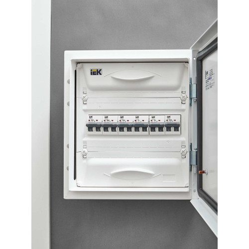 ARMAT Автоматический выключатель M06N 2P C 1А IEK