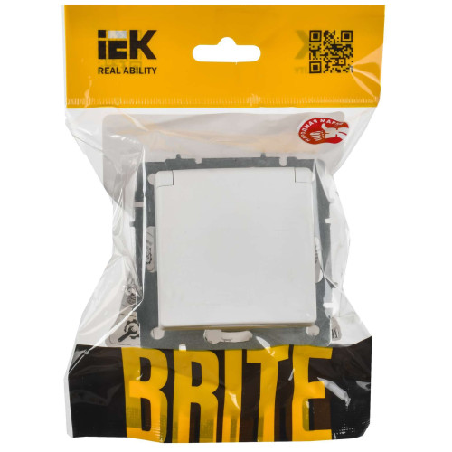 BRITE Розетка 1-местная с заземлением с защитными шторками и крышкой 16А IP20 РСбш10-3-БрАБ арктический белый IEK