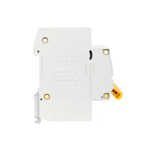 KARAT Автоматический выключатель ВА47-100 4P C 25А 10кА IEK