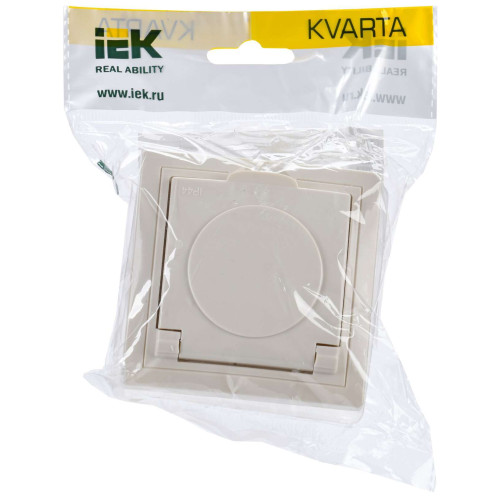 KVARTA Розетка с заземлением с защитными шторками с крышкой 16А IP44 РСбш10-3-ККм-44 кремовый IEK