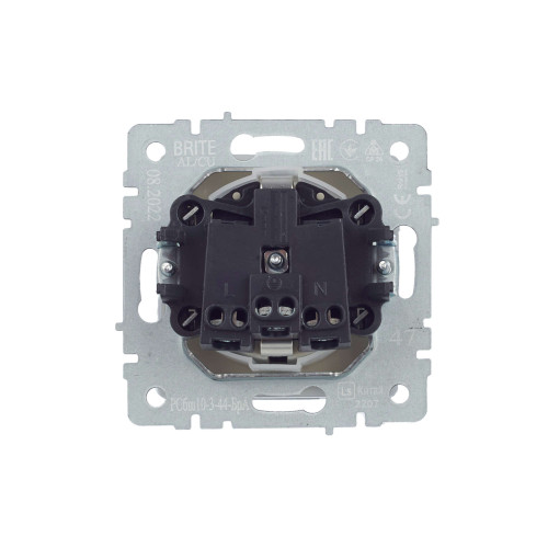 BRITE Розетка 1-местная с заземлением с защитными шторками и крышкой 16А IP44 РСбш10-3-44-БрА алюминий IEK