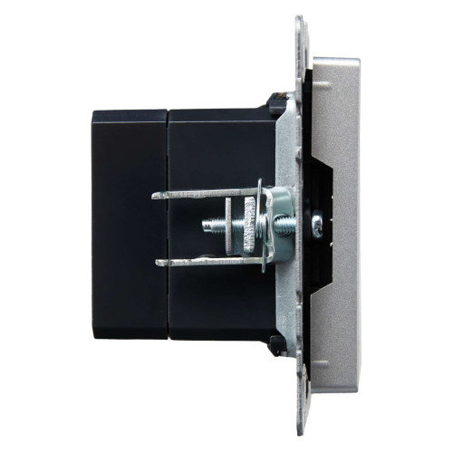 BRITE Розетка USB A+C 18Вт РЮ11-1-БрА алюминий IEK