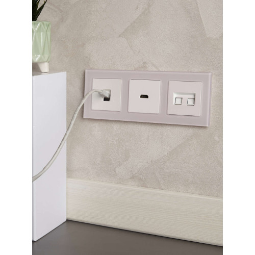 BRITE Рамка 3-местная РУ-3-2-Бр стекло розовый матовый IEK