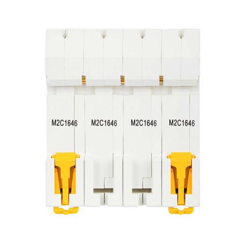 ARMAT Автоматический выключатель M06N 4P C 16А IEK