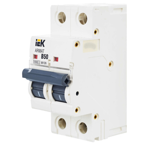 ARMAT Автоматический выключатель M10N 2P B 50А IEK