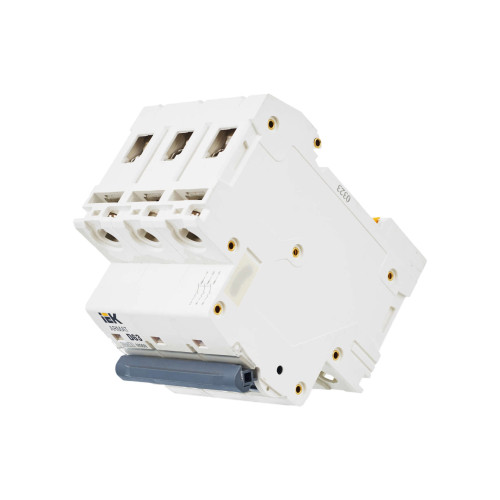 ARMAT Автоматический выключатель M06N 3P D 63А IEK