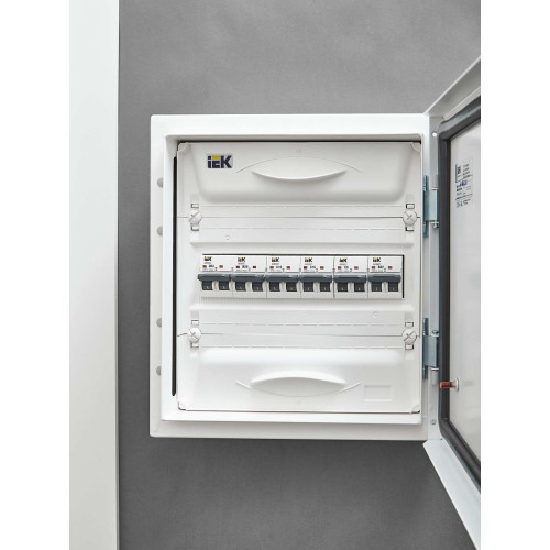 ARMAT Автоматический выключатель M10N 2P C 16А IEK