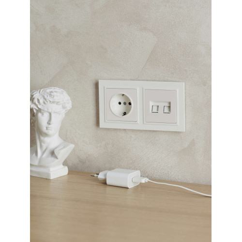 BRITE Рамка 2-местная IP44 РУ-2-БрБ-44 белый IEK