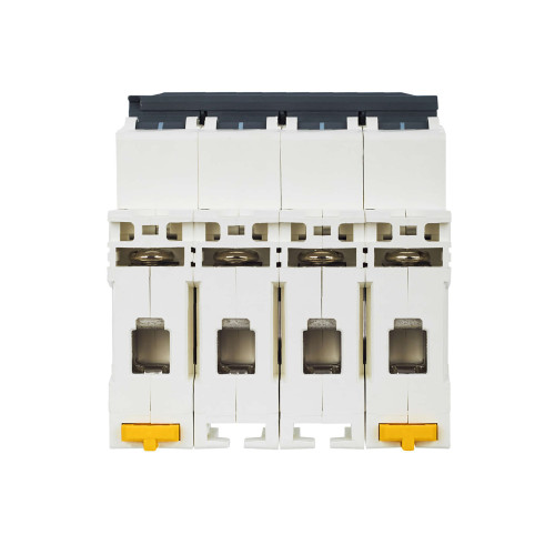ARMAT Автоматический выключатель M06N 4P D 25А IEK