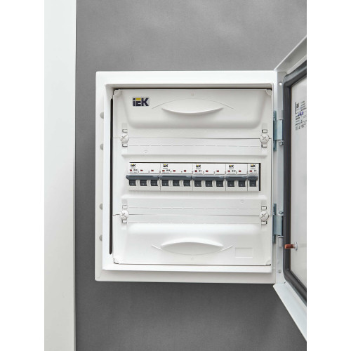 ARMAT Автоматический выключатель M10N 3P B 25А IEK