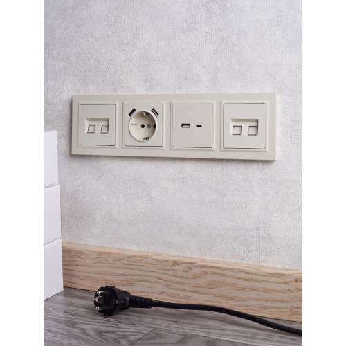 BRITE Розетка USB A+C 18Вт РЮ11-1-БрКр бежевый IEK