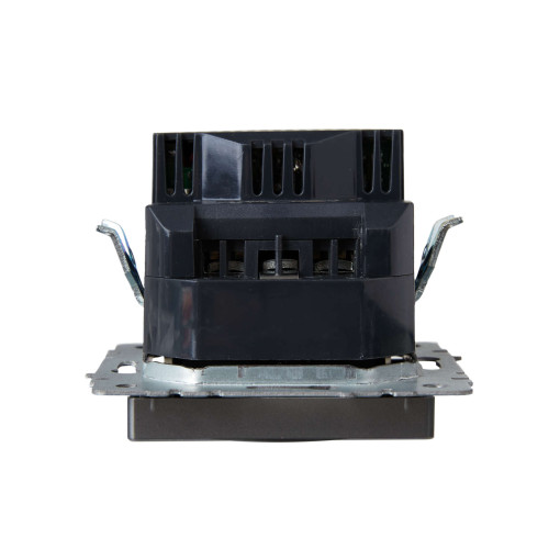 BRITE Розетка 1-местная с заземлением с защитными шторками 16А с USB A+A 5В 2,1А РЮш10-1-БрС сталь IEK