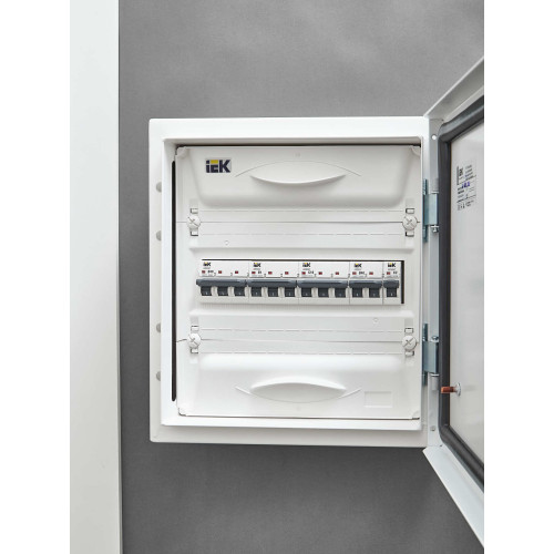 ARMAT Автоматический выключатель M10N 3P C 10А IEK