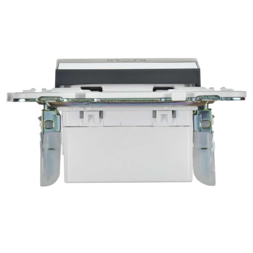 SKANDY Кнопка звонка с индикацией для отелей 10А SK-V17T титан IEK