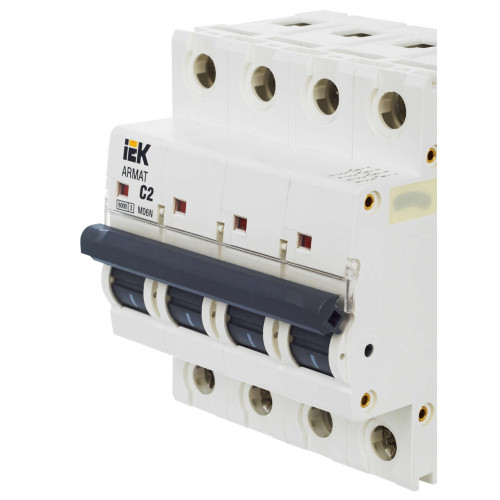 ARMAT Автоматический выключатель M06N 4P C 2А IEK