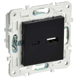 SKANDY Розетка USB A+C 18Вт SK-R13Bl черный IEK
