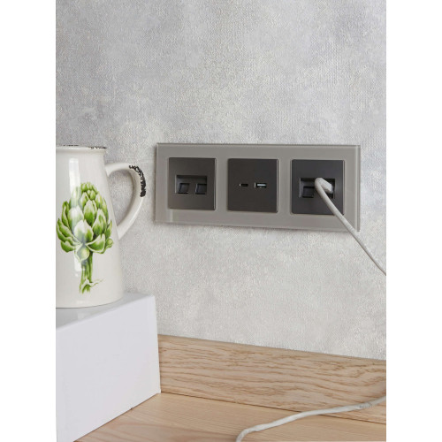 BRITE Розетка USB A+C 18Вт РЮ11-1-БрС сталь IEK