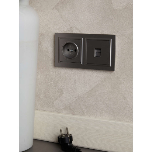 BRITE Розетка компьютерная RJ45 кат.6 РК11-БрС сталь IEK