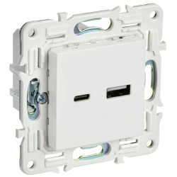 SKANDY Розетка USB A+C 18Вт SK-R13W арктический белый IEK